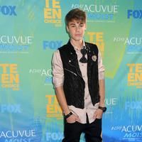 Justin Bieber at Teen Choice Awards 2011 photos | Picture 59031